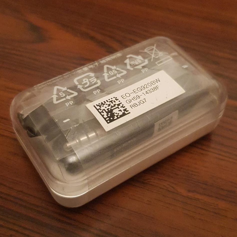 Samsung-earphones-akg-ear-buds-eo-eg920bw-gh59-14338f-rbjg7-sealed-4