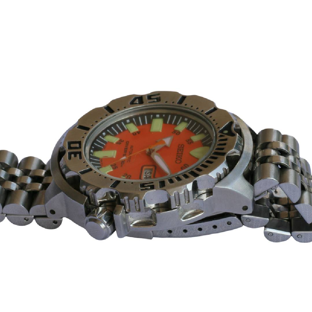 Seiko-Monster-Men's-Watch-220355- (3)
