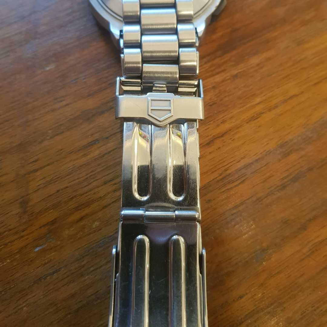 TAG-Heuer-Formula-1-CAH1010-Men's-Watch- (6)