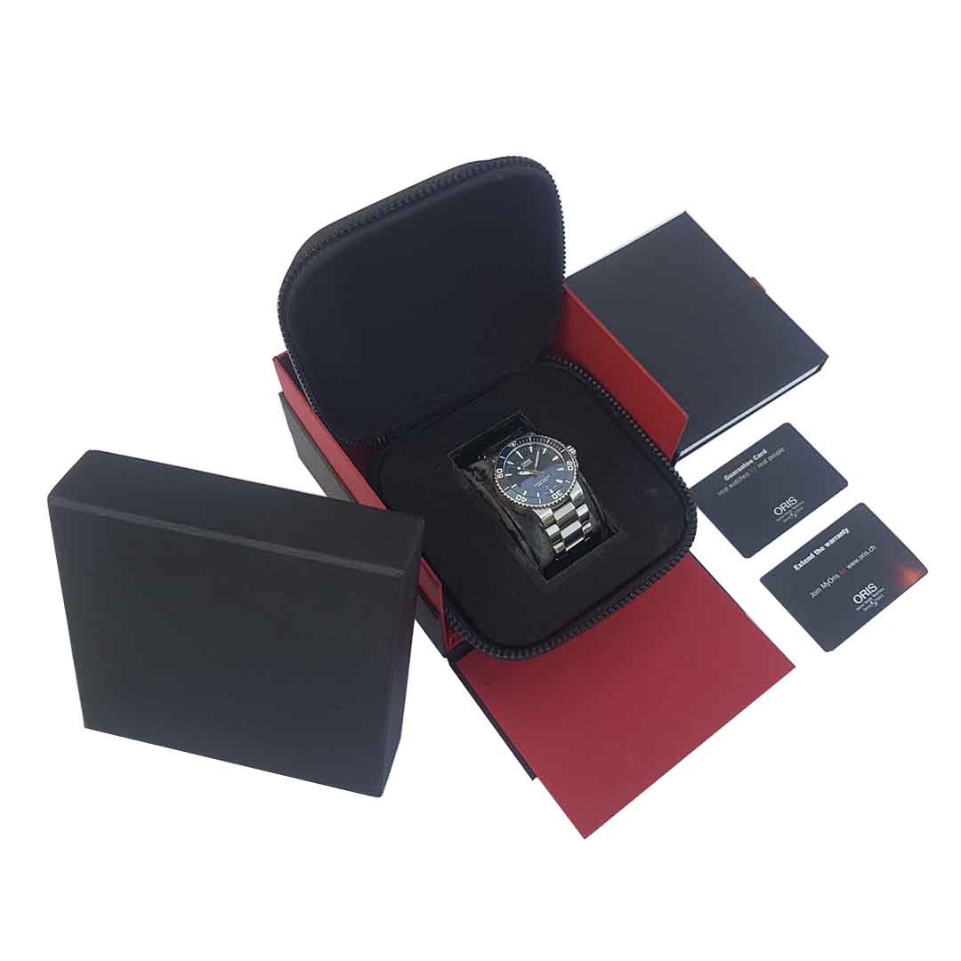 oris-aquis-divers-watch-automatic-metal-chain-ticking-hands-preowned-6-1
